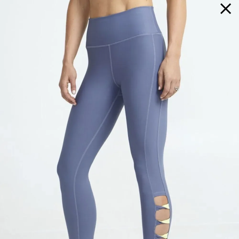 🦋 Soul twist ladder legging black white - Picture 2 of 7